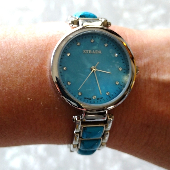 Strada watch. - Picture 1 of 6